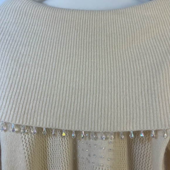 Lambswool and angora rabbit hair long sleeve cream knit sweater fold over collar - Picture 7 of 14